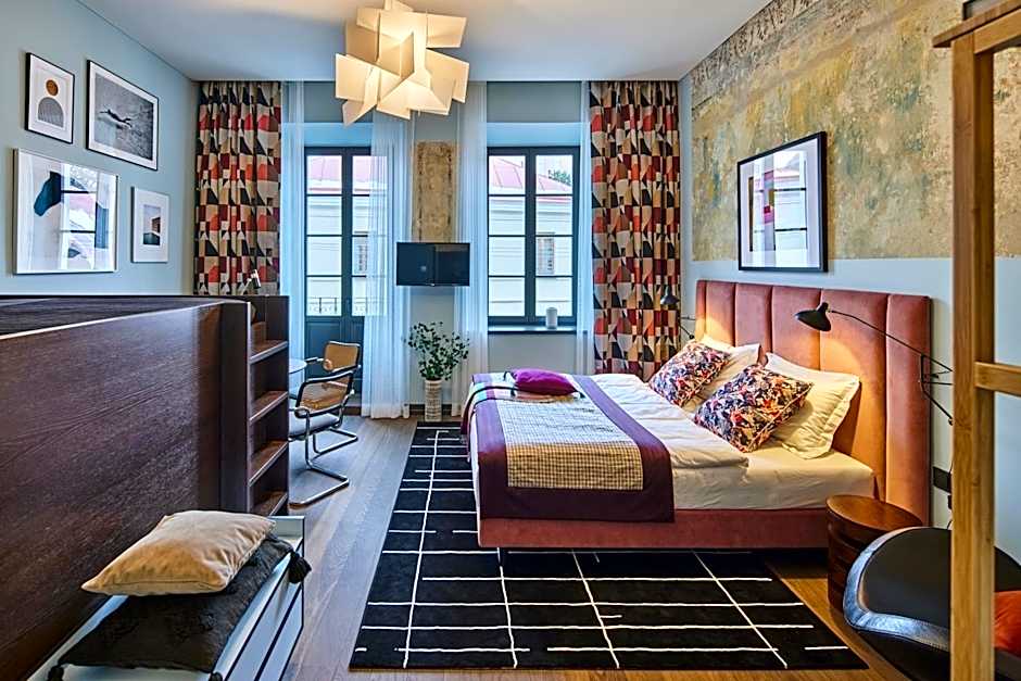 ROOMA Apartments Boutique Old Town Self Check-in