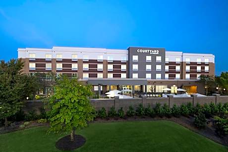 Courtyard by Marriott Starkville MSU at The Mill Conference Center