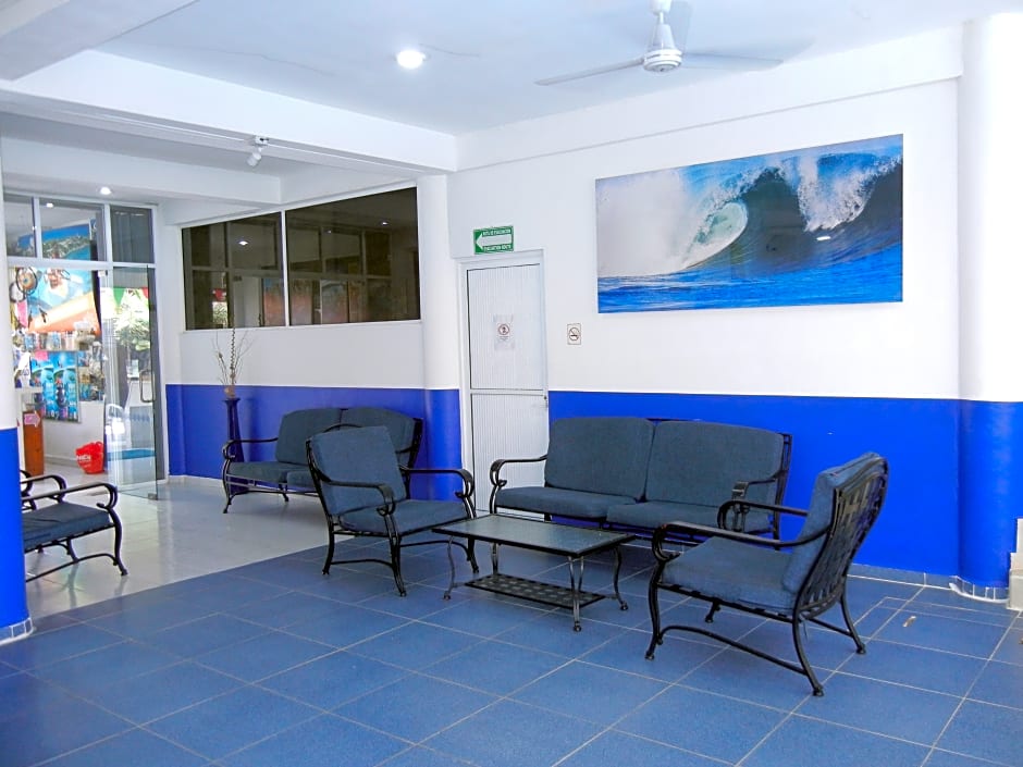 Hotel Plaza Almendros