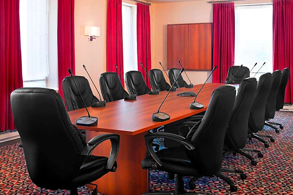 Four Points by Sheraton Hotel & Conference Centre Gatineau-Ottawa