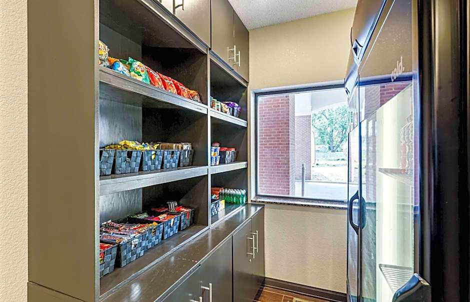 Extended Stay America Suites - Buffalo - Airport