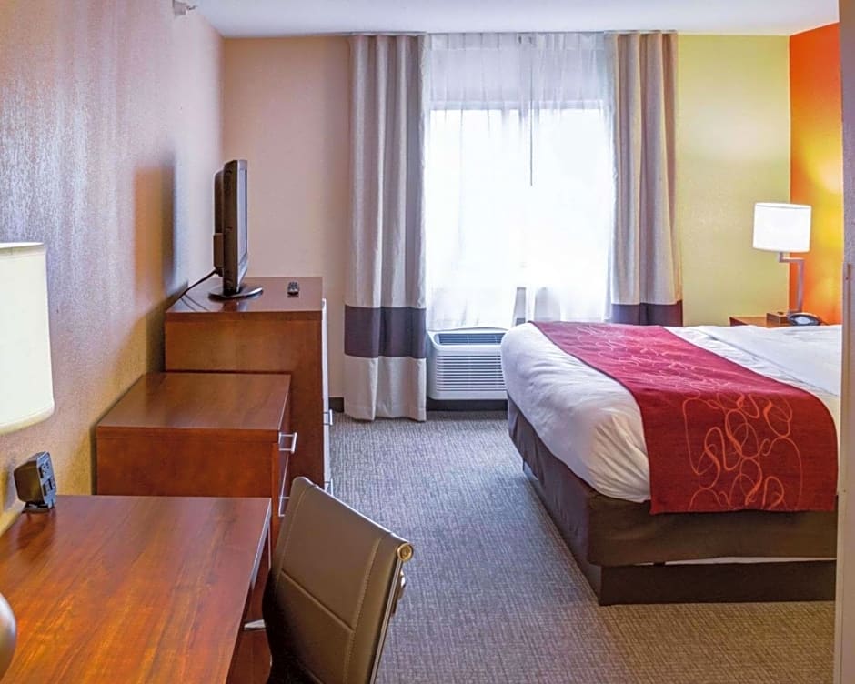 Comfort Suites Omaha