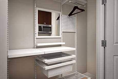 One-Bedroom Suite with Sofa Bed