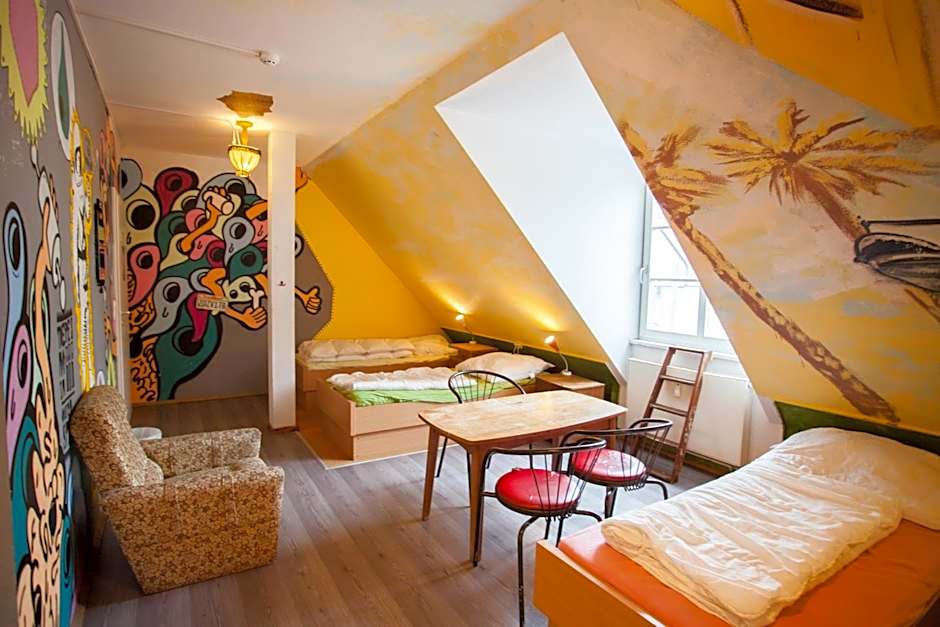 Labyrinth Hostel Weimar