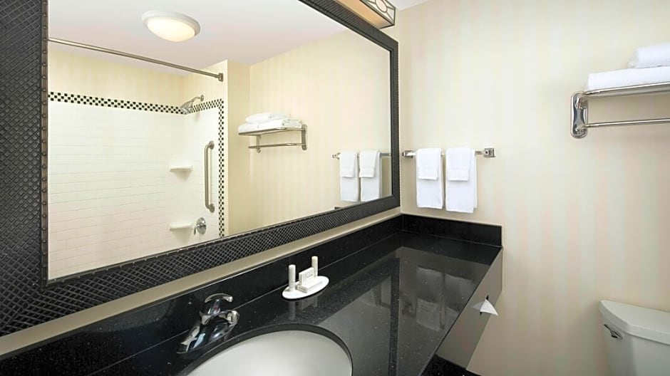 Fairfield Inn & Suites by Marriott Miami Airport South