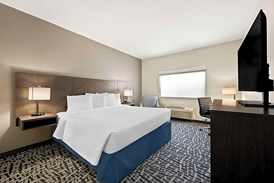 SureStay by Best Western Bryan College Station