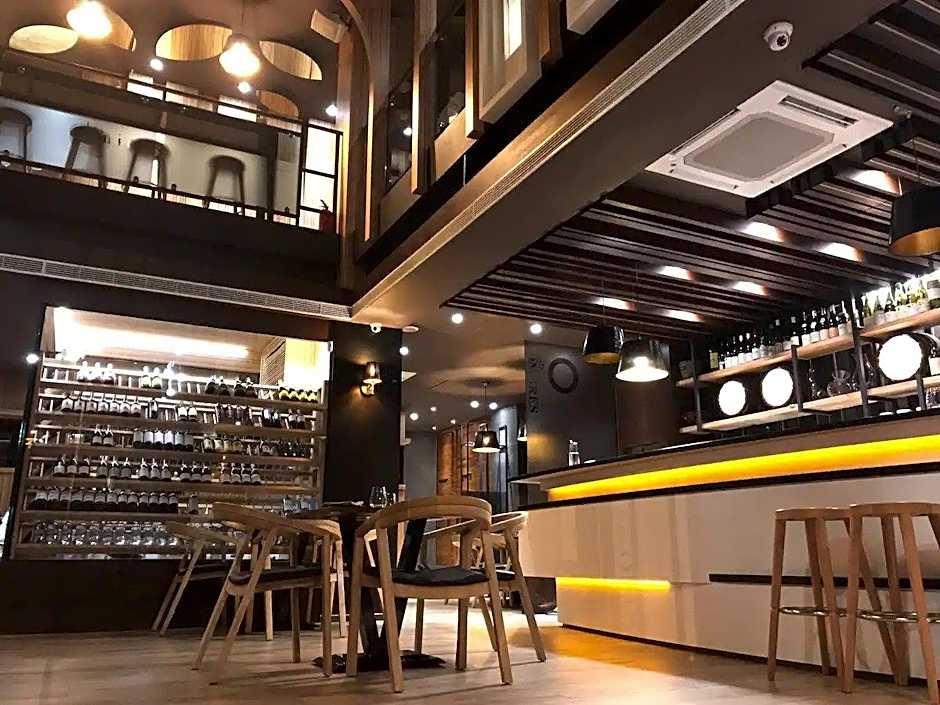 Lesombres Tainan – Tainan, LA