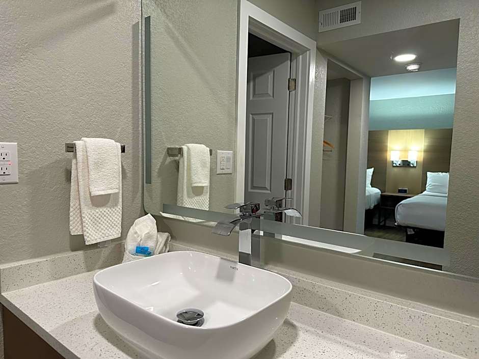 MainStay Suites Springfield South - Battlefield Rd