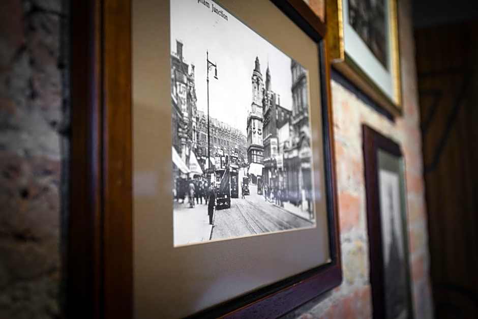 PubLove @ The Crown, Battersea