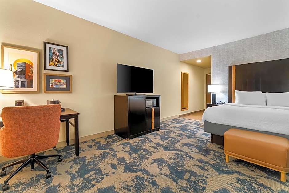 Hampton Inn By Hilton Marion