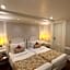 Hotel Bright