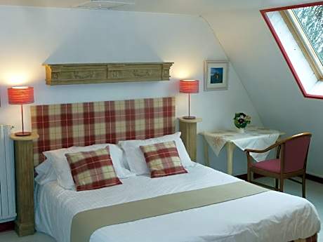 Chambre Simple-Douche-Chambre SAINT-MALO