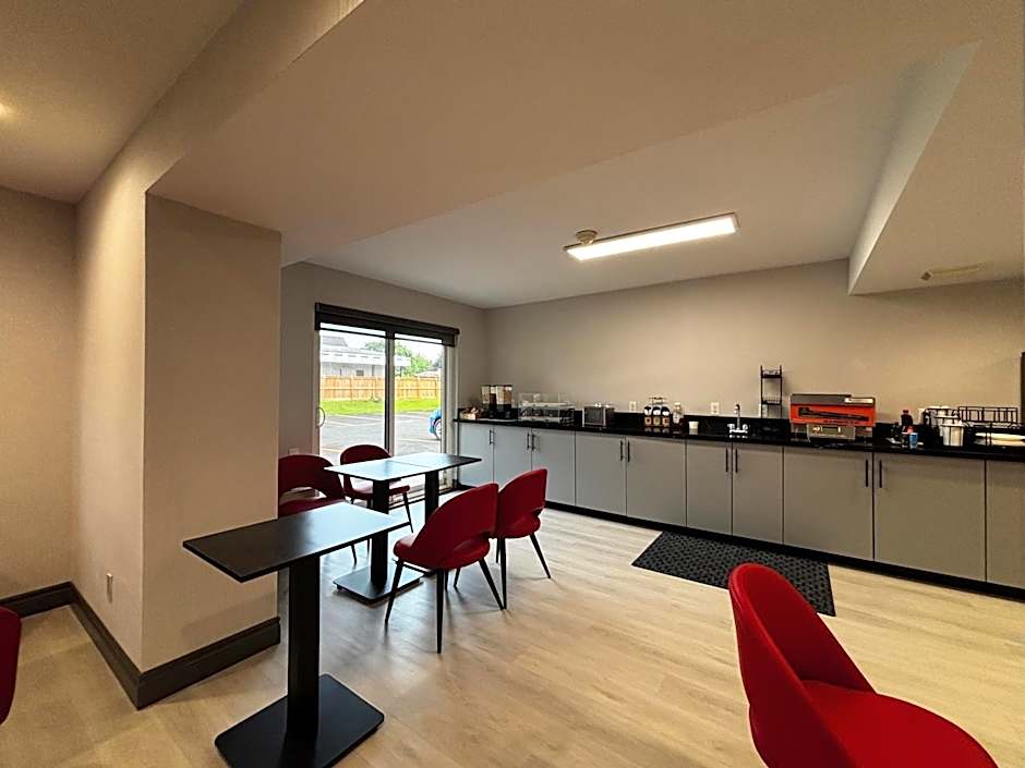 Ramada by Wyndham Kingston