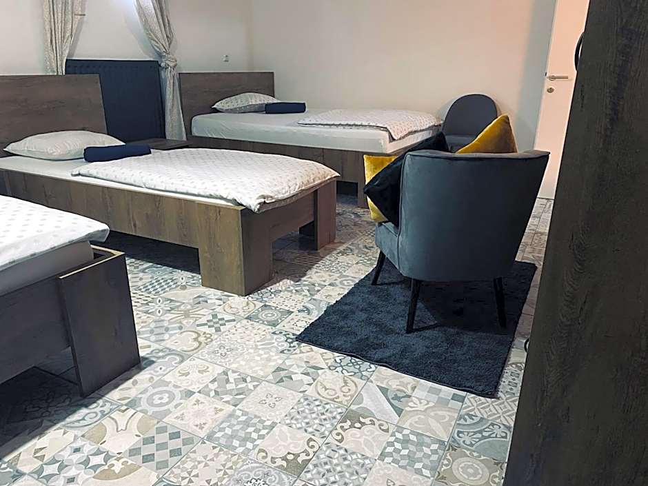 Rooms & Apartment ZALA Skier-Friendly near cable car