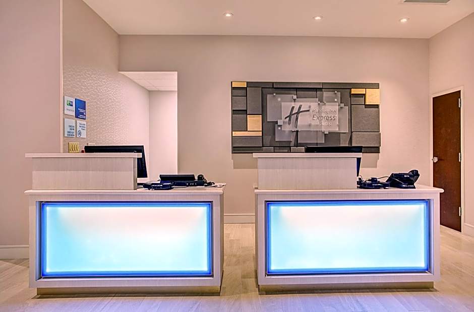 Holiday Inn Express & Suites Covington By IHG