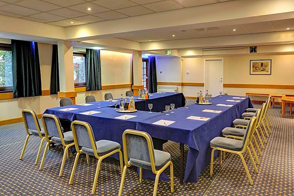 Best Western King'S Manor Hotel