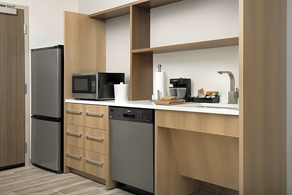 Home2 Suites By Hilton Tampa Westshore Airport, Fl