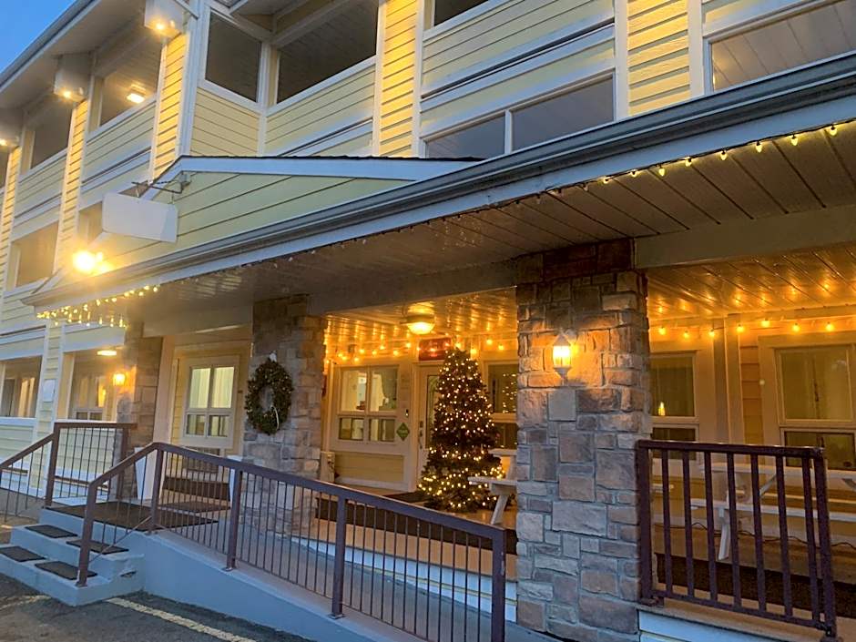 Hotel and Suites Les Laurentides