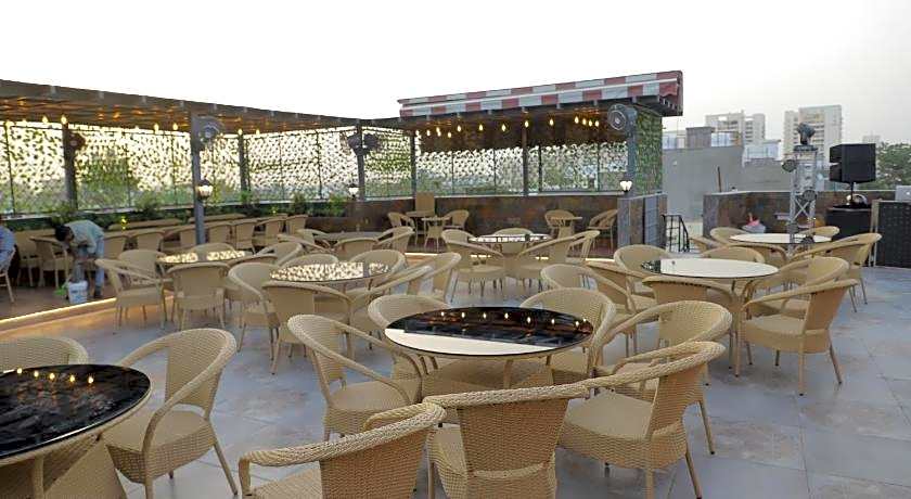 Hotel Haris MG Road