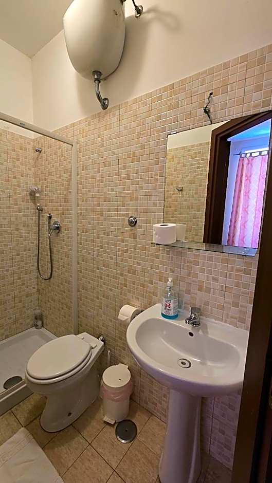 Meltin' Rome Guest House