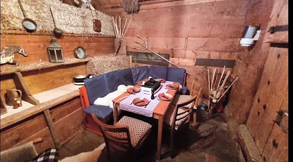 Miramont Horse Trekking Hostel