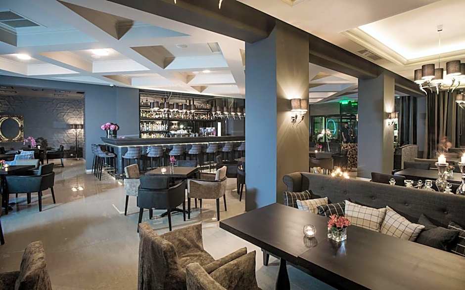 Theasis Hotel Paramythia