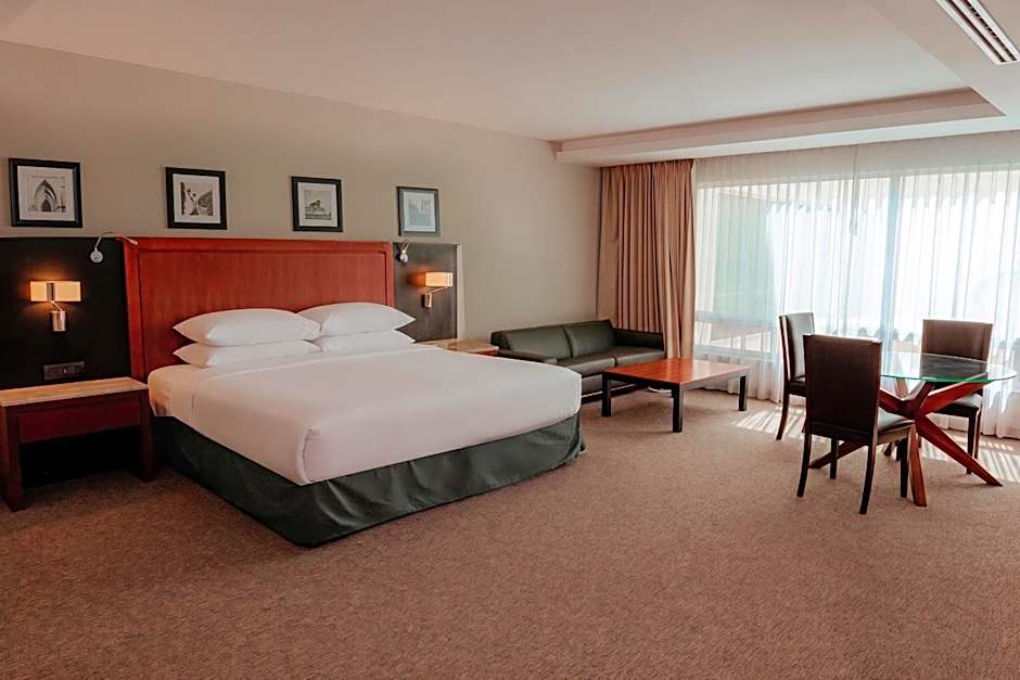 Sheraton Leon