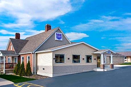 Knights Inn & Suites Salem, IN