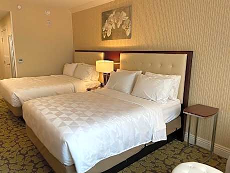 Standard Room with Two Queen Beds
