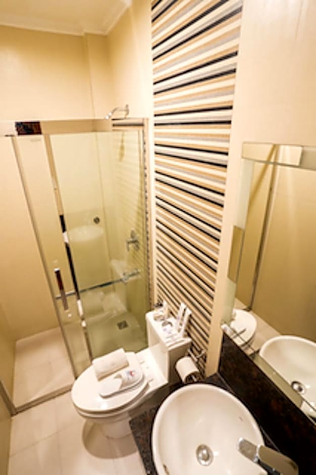 West Loch Park Hotel Vigan