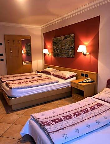 Triple Room with Balcony