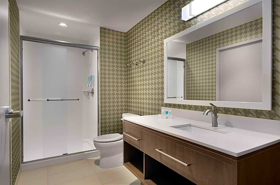 Home2 Suites by Hilton Charlotte Belmont, NC