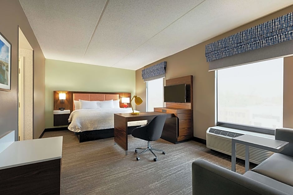 Photo 1 of 9 of Studio 1 King Bed, Mobility Accessible, Bathtub