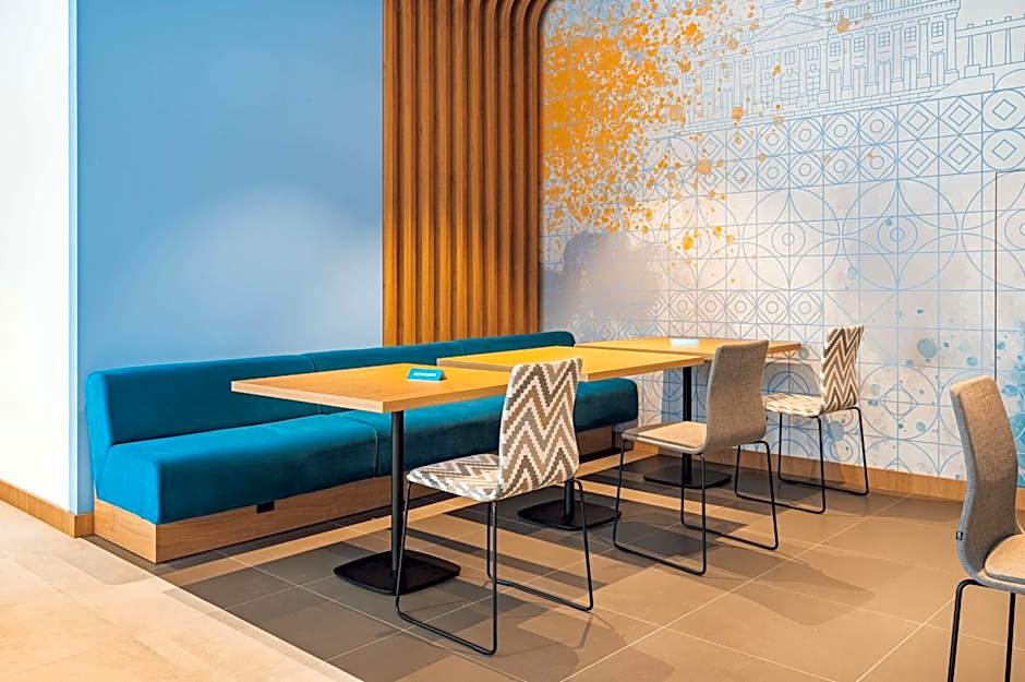 Hampton by Hilton Warsaw Reduta