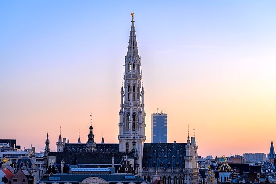 B-Aparthotels Grand Place