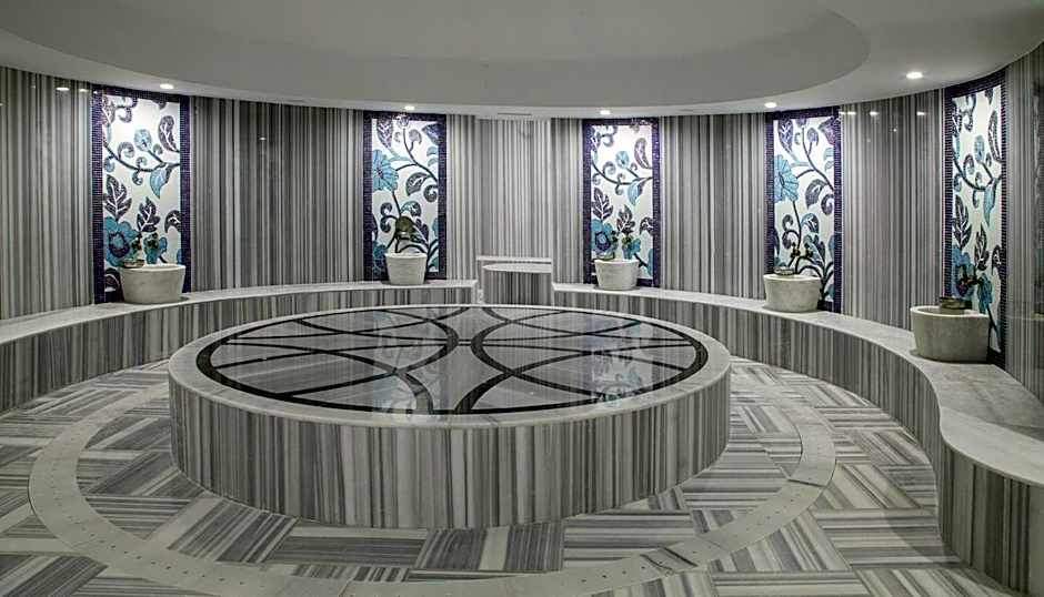 Wome Deluxe Hotel - Halal All Inclusive