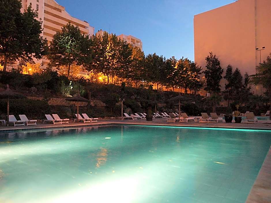 Apartamentos Jardins da Rocha