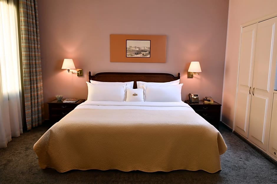 Le Bristol Hotel