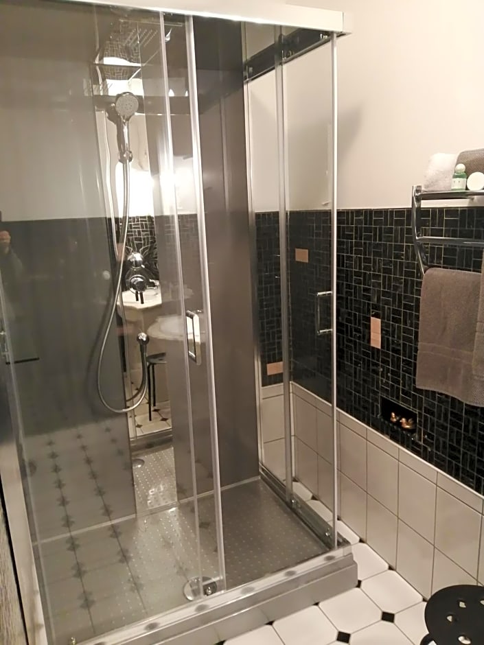 Relais de la Mothe LA SUITE