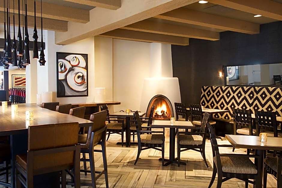 Hilton Santa Fe Historic Plaza
