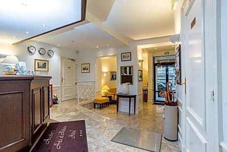 Austin'S Arts Et Metiers Hotel