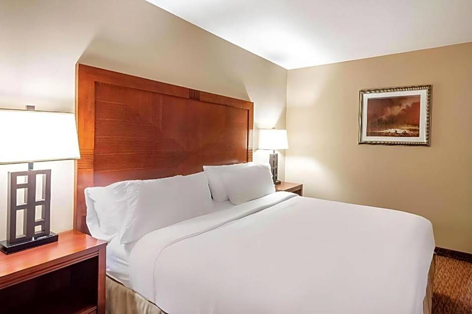 White Peak Hotel  Frisco By IHG