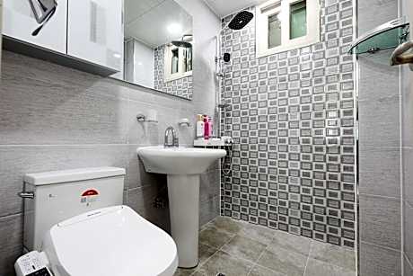 Samcheok Santiago Pension