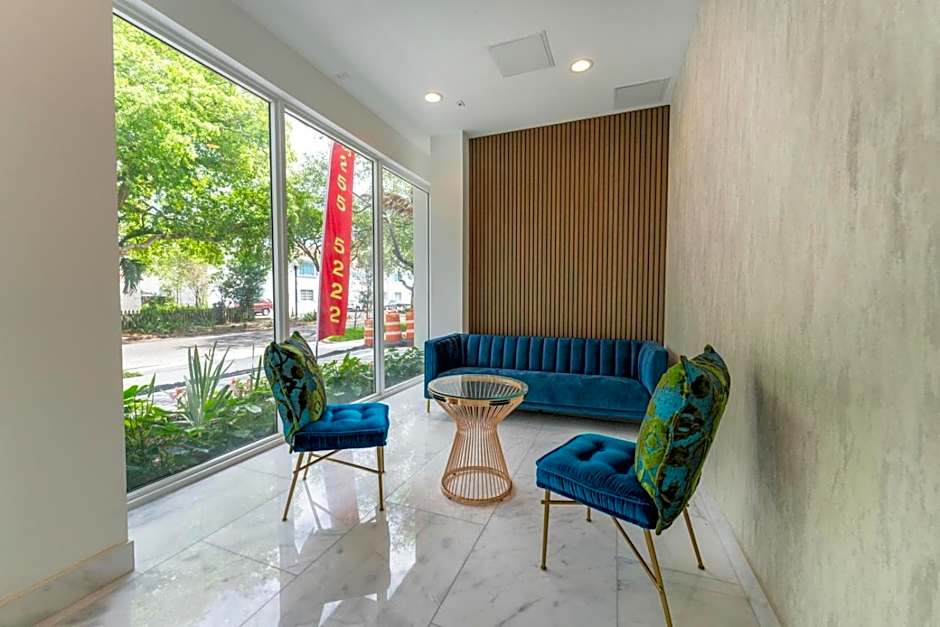 Lux 3BR City-View Retreat in Hollywood, 3rd Floor