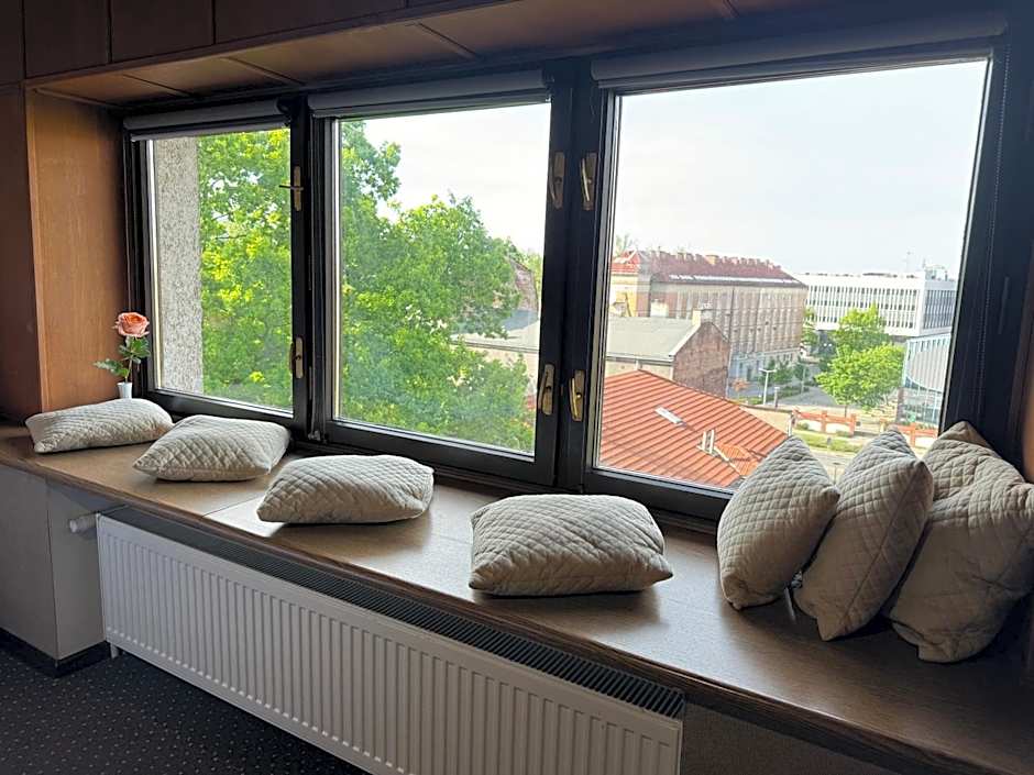 IRIS Aparthotel
