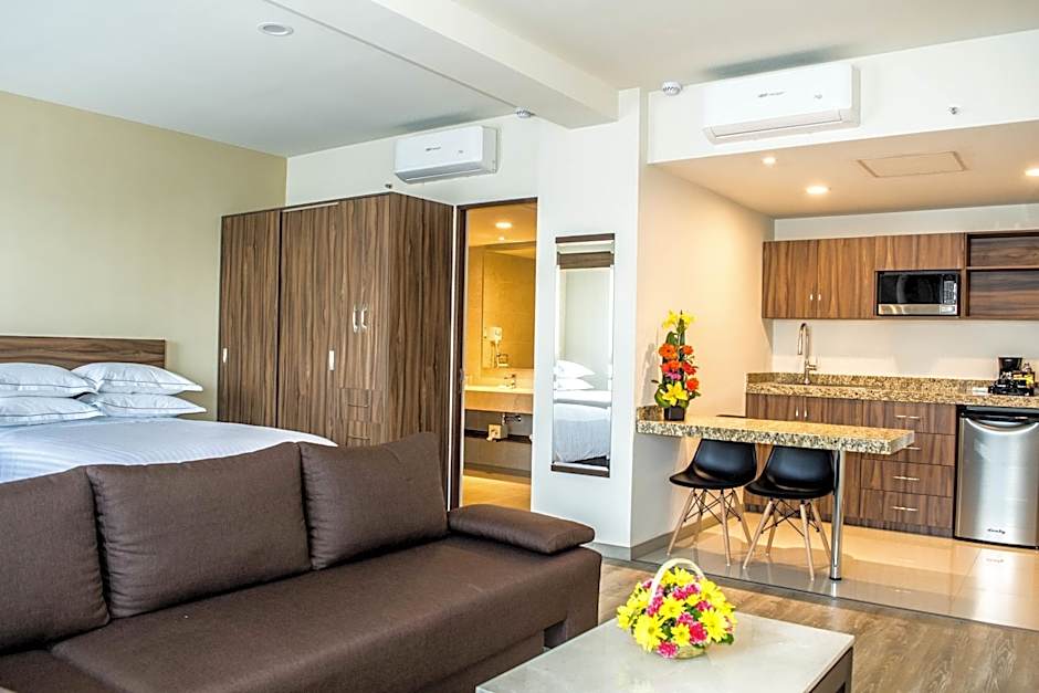 Crown Victoria Hotel