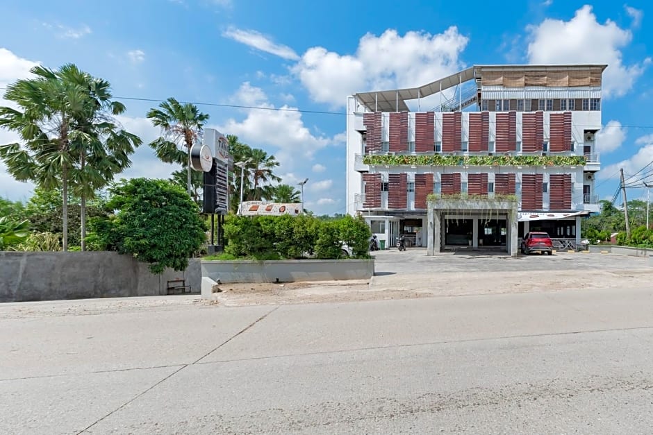 Urbanview Hotel The Tang Balikpapan by RedDoorz