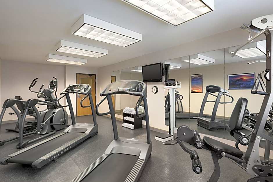 Country Inn & Suites by Radisson, Sidney, NE