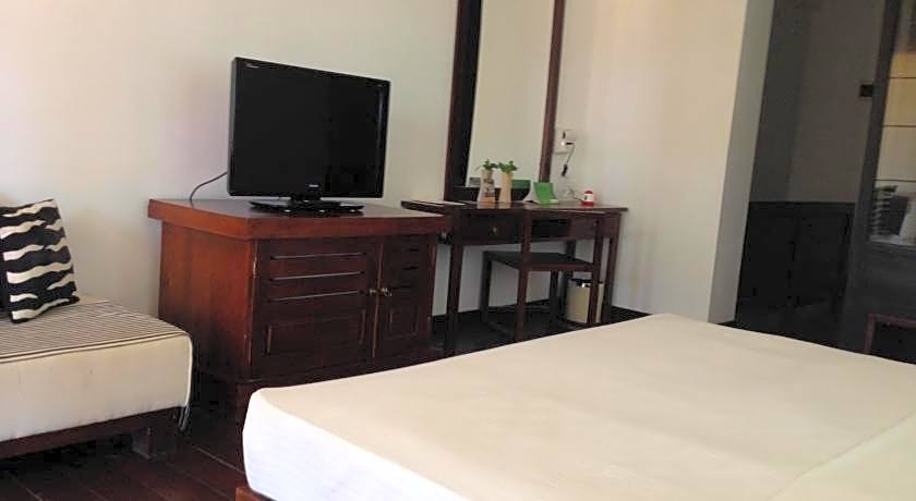 Goldi Sands Hotel