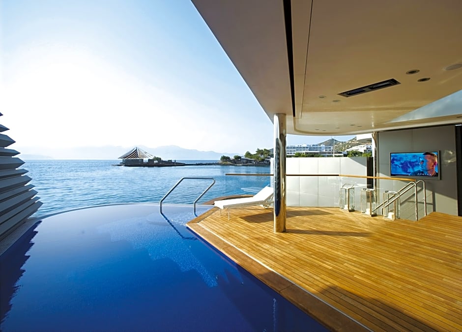 Elounda Beach Hotel & Villas, a Member of the Leading Hotels of the Wo
